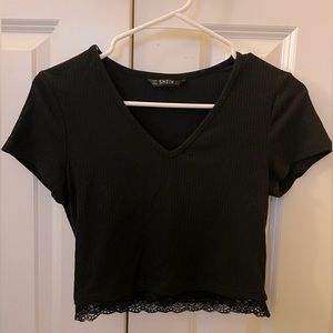 black lace v neck crop top
